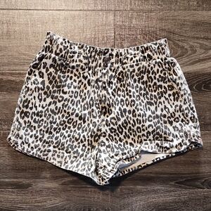🌹 Mia & Tess Leopard Jean Shorts 🌹